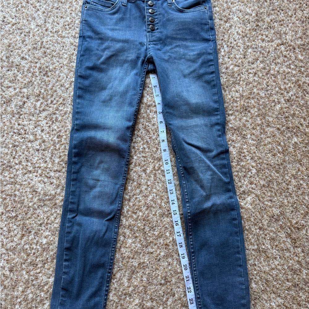 Free People Button Fly Jeans Women 25 Blue Denim Distressed Ripped Raw Hem - Picture 3 of 7